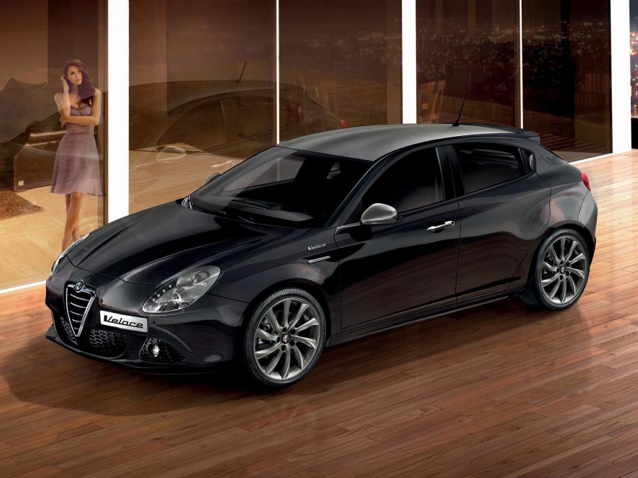  Alfa Romeo Giulietta Veloce 2013 года  (фото 6 из 7)